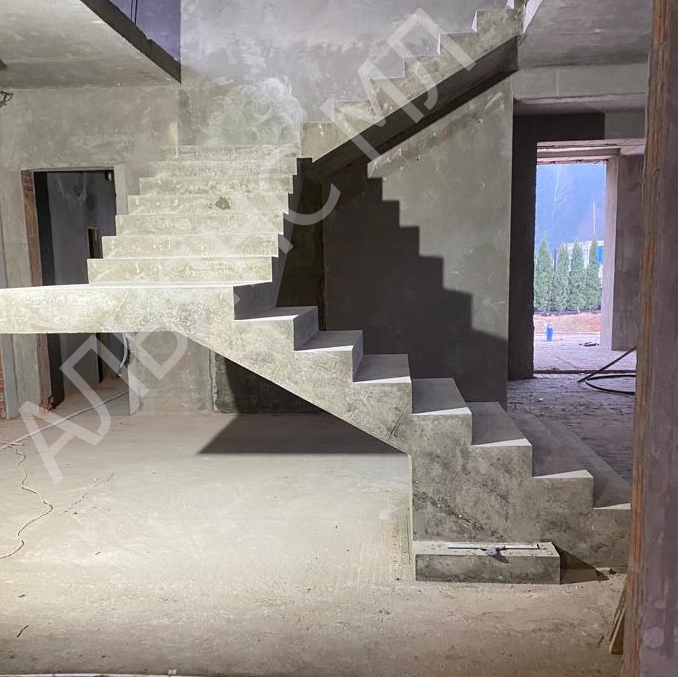бетонная лестница, монолитные лестницы